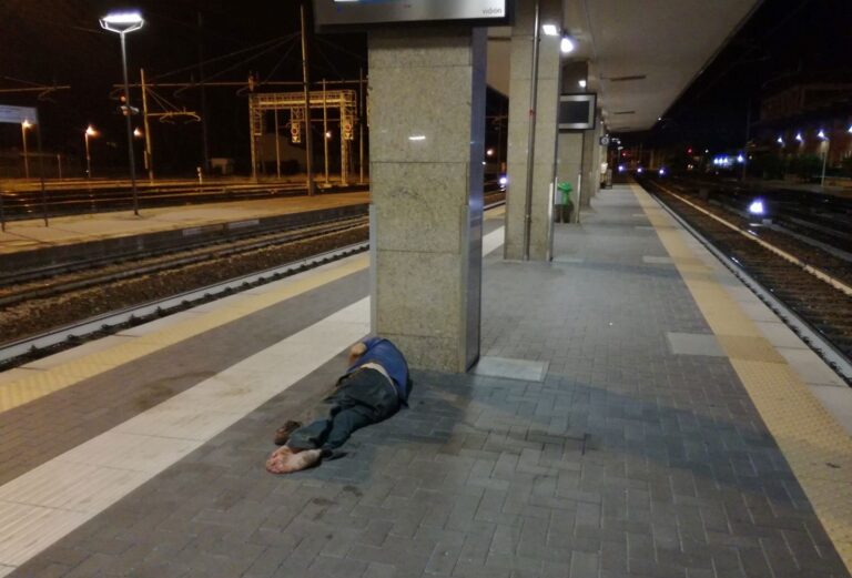 Una persona, non un rifiuto da smaltire