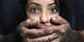 ADOLESCENTI CHOC / “Se non vuole, la donna può evitare la violenza sessuale”
