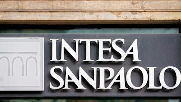 IL REGALONE / Intesa concede ai deputati un tasso del 5,625% sul conto