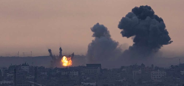 ALTA TENSIONE / Israele attacca una base militare iraniana