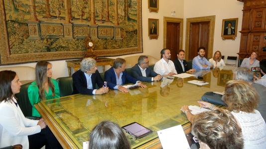 GIUNTA DI FERRARA / In 5 anni stipendi più che raddoppiati