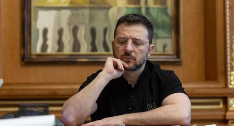 NE’ PUTIN NE’ TRUMP al vertice per la pace in Ucraina: Zelensky lasciato solo
