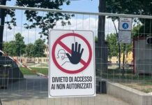 FERRARA / Liberiamo Piazza Ariostea