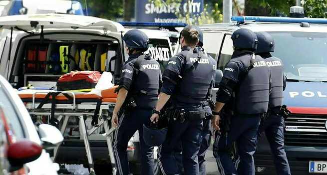 AUSTRIA / Ex studente, vittima di bullismo, compie una strage in un istituto universitario: 11 morti, 12 feriti
