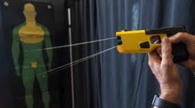 PESCARA / Trentenne muore in questura dopo l’utilizzo del taser