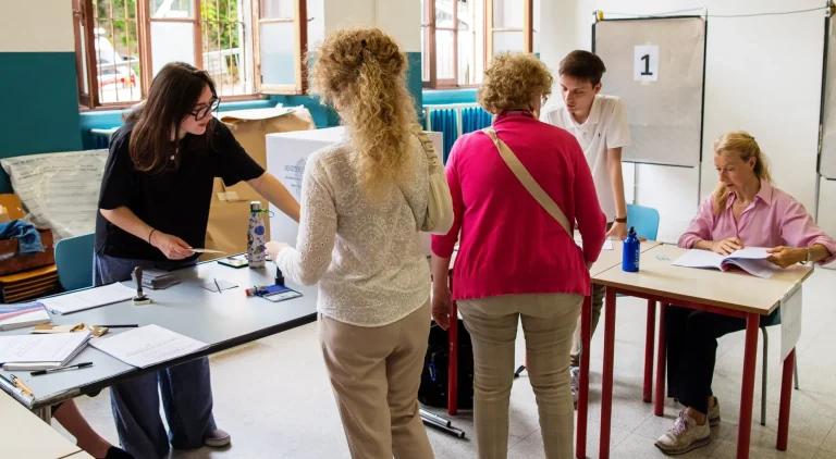 REFERENDUM NON VALIDI / Fallisce il quorum: affluenza 30,2% / A Bologna 47,7% di votanti, a Ferrara città il 39,38