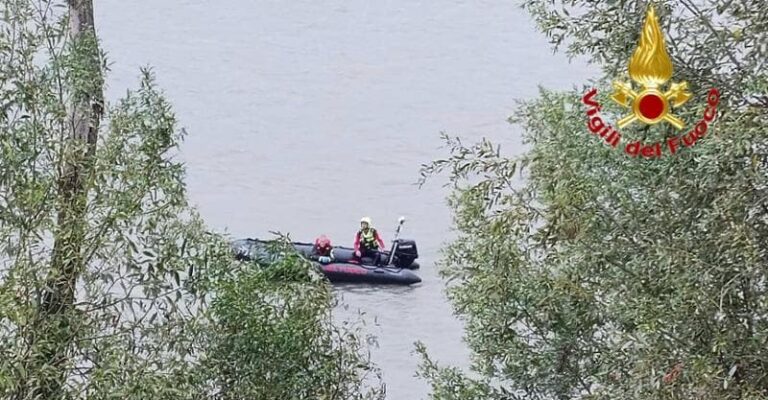 MALTEMPO / Auto nel Po: due morti a Mantova / L’uragano Erin terminerà la corsa in Europa. Allerta gialla in Emilia