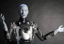 LA DISTRUZIONE DEL LAVORO // Entro il 2033 Amazon sostituirà con i robot mezzo milione di dipendenti