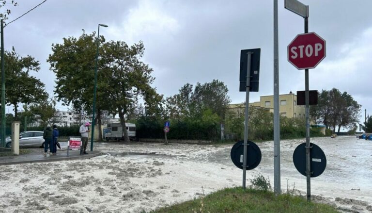 Riviera romagnola allagata – Dai social