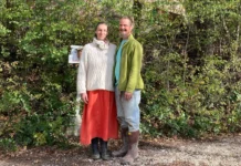 FAMIGLIA NEL BOSCO / Nordio: “Grave strappare i bambini ai genitori” / Come vivevano: reportage di Vanity Fair