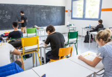 A BOLOGNA primo liceo senza voti