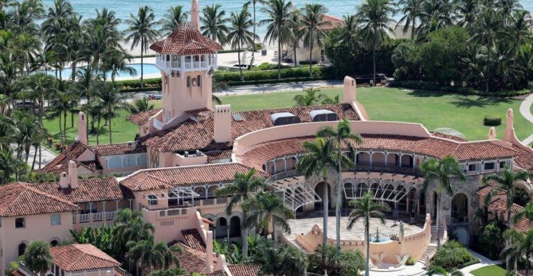 UN VENTENNE, armato di fucile, ucciso dagli agenti del servizio segreto vicino al resort di Donald Trump in Florida