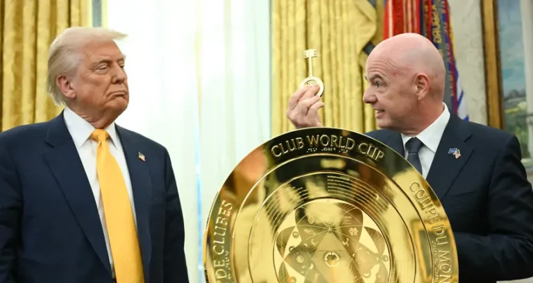 I MONDIALI / Calcio o barzelletta?