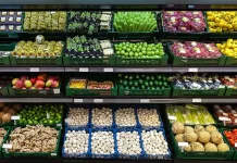 LA SPESA / Impennata dei prezzi dei generi alimentari: aumenti anche del 23%