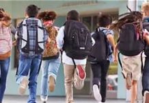 SCUOLA / Miliardi per le armi e spiccioli per l’istruzione: il ritorno in classe costerà 1.300 euro / La sfilata di moda