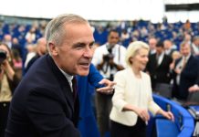 IL CANADA SI ASSOCIA ALL’UE / Il premier Carney a Strasburgo: “Insieme più forti e liberi” / Trump furioso