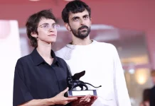 MARCHIATI COME TRADITORI